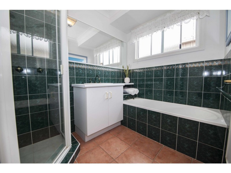 11 Kurrajong Way, Tinana QLD 4650