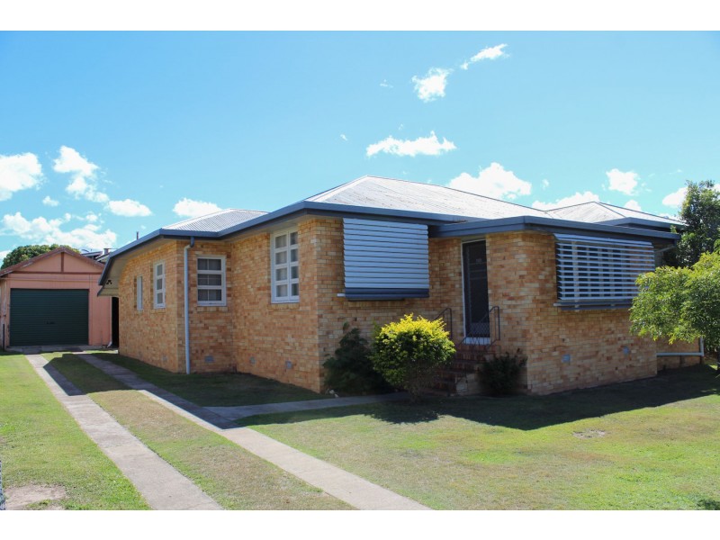38 Reed Avenue, Maryborough QLD 4650