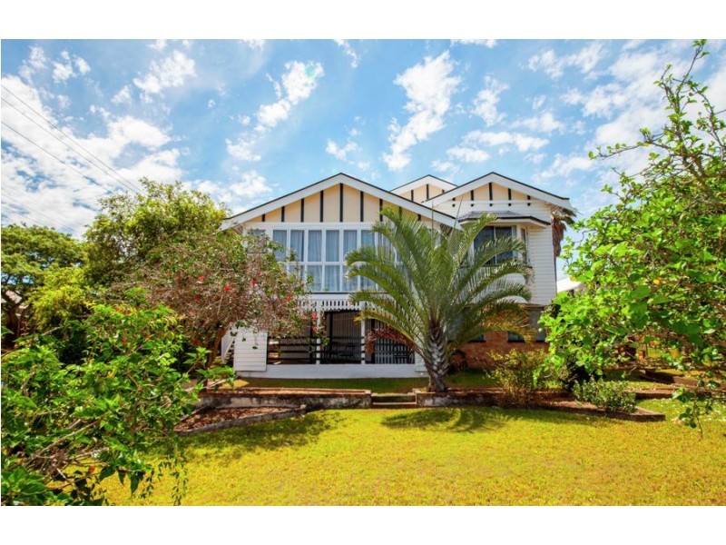 230 Lennox Street, Maryborough QLD 4650