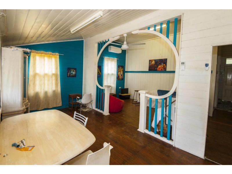 14 Granville Terrace, Granville QLD 4650