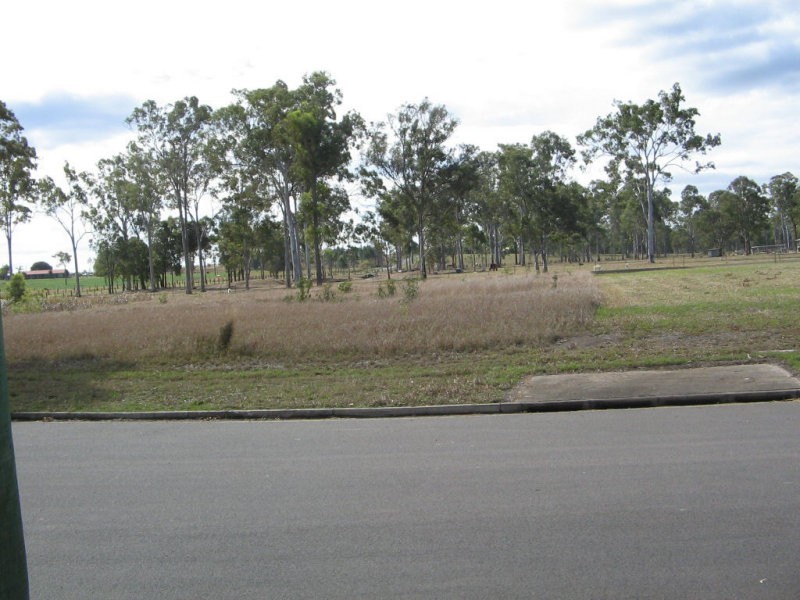 St Helens QLD 4650