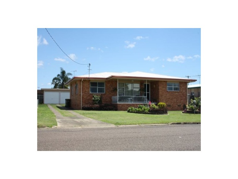 38 Neptune Street, Maryborough QLD 4650