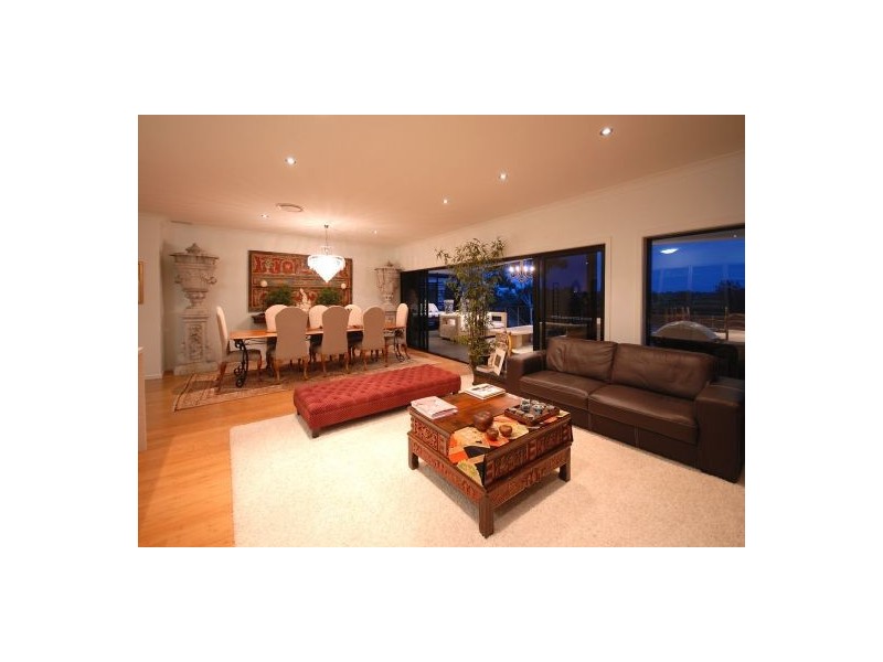 6B Doon Villa Avenue, Maryborough QLD 4650