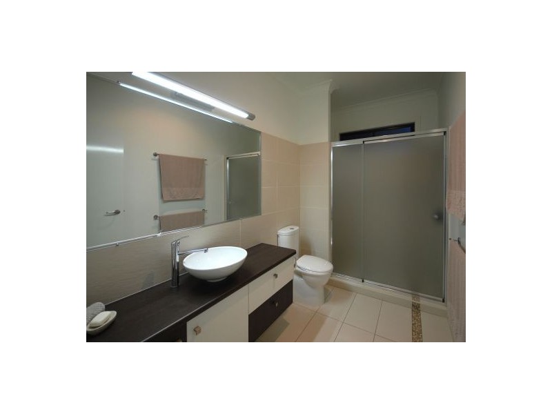 6B Doon Villa Avenue, Maryborough QLD 4650