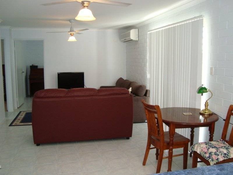 12 New Street, Maryborough QLD 4650