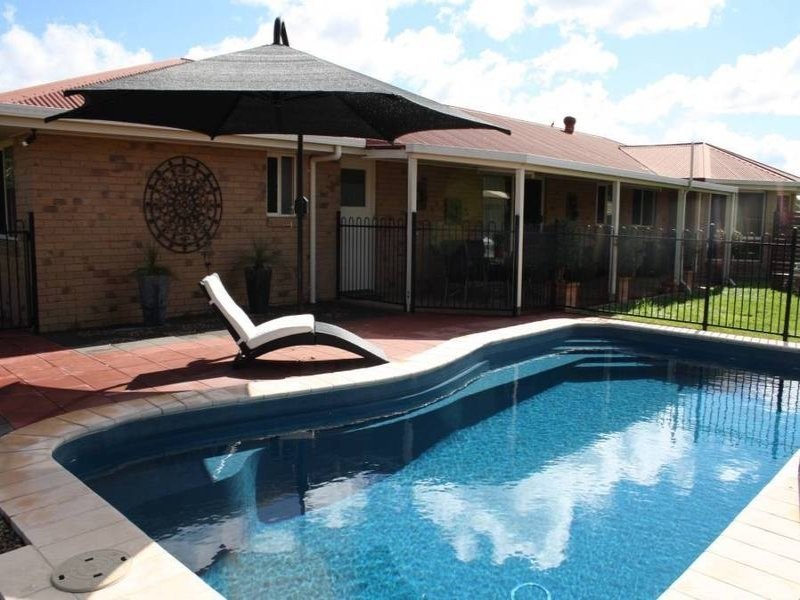 6 Leonard Court, Tinana QLD 4650