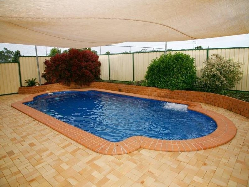 10 Saunders Road, Maryborough QLD 4650