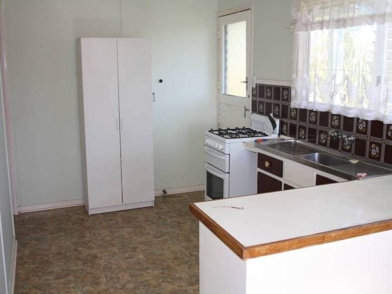 37 Smith Street, Maryborough QLD 4650