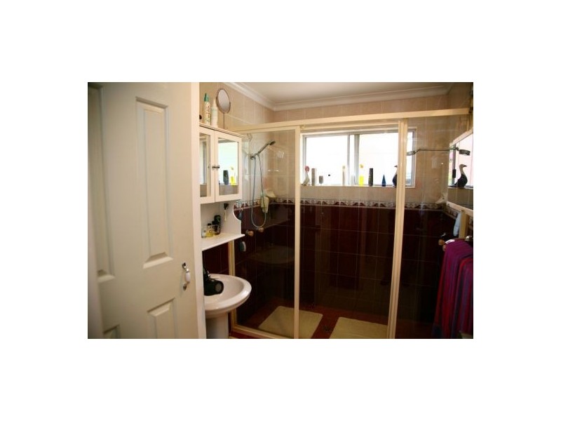 81 Dale Street, Granville QLD 4650