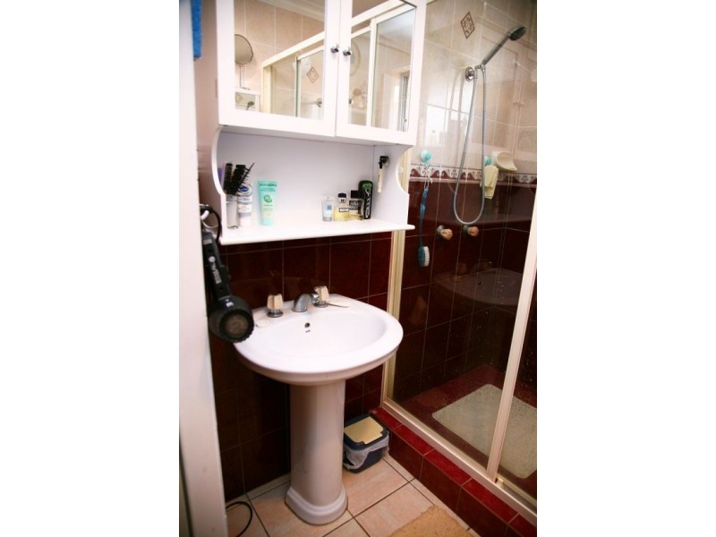 81 Dale Street, Granville QLD 4650