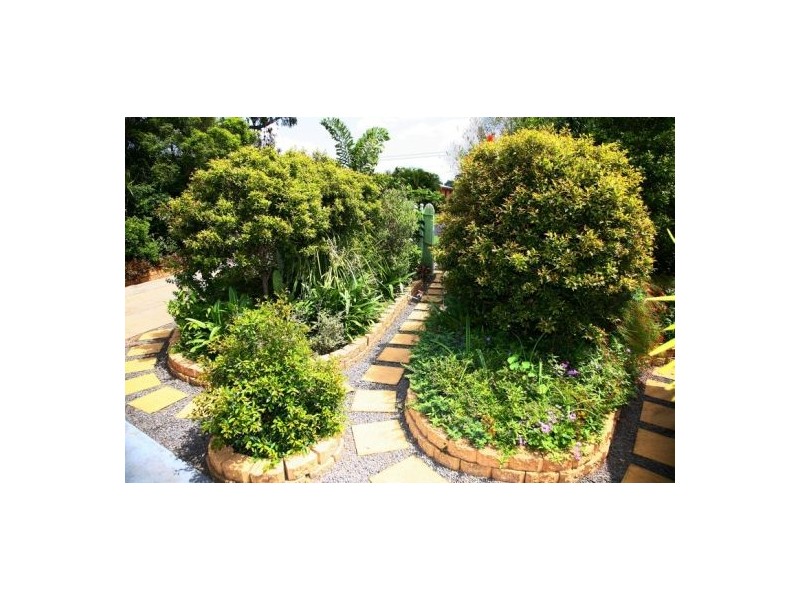 81 Dale Street, Granville QLD 4650