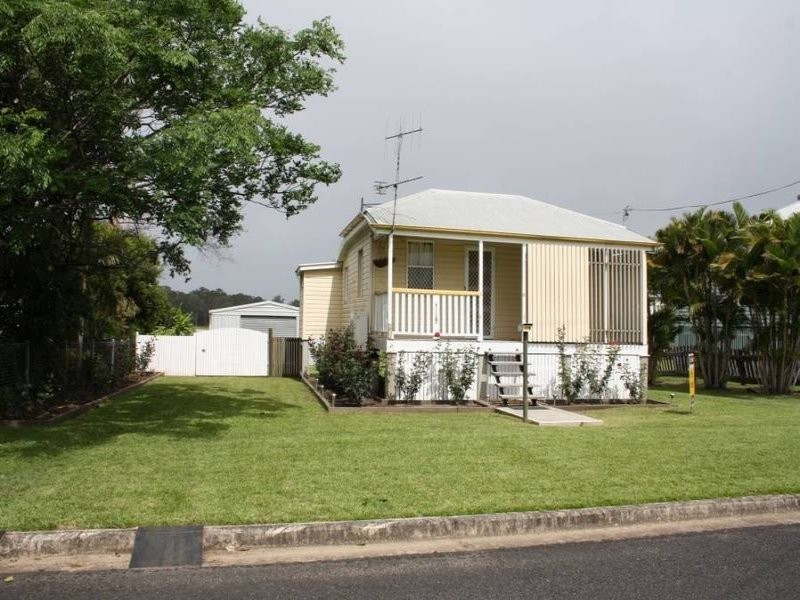 105 Ajax Street, Maryborough QLD 4650