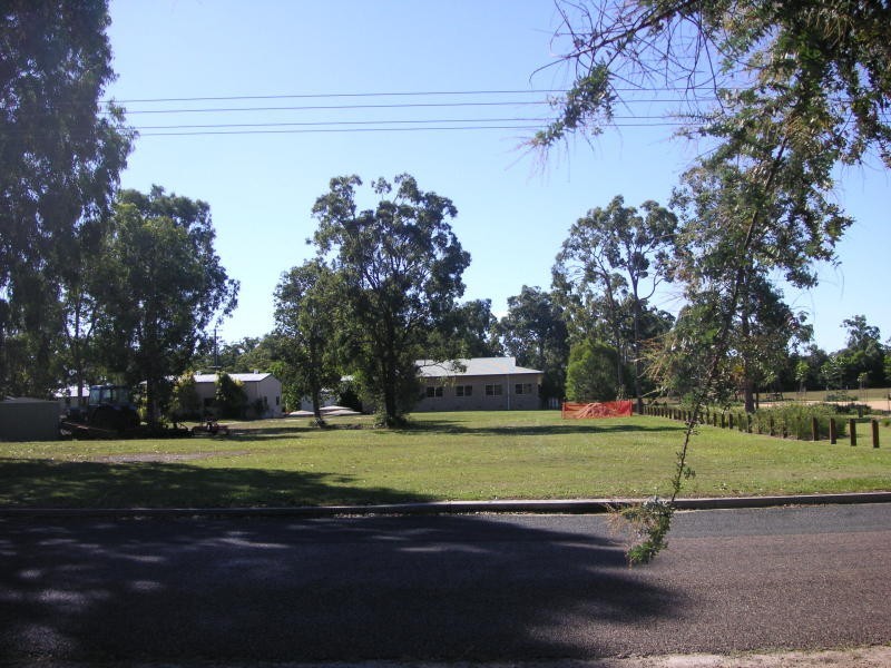 1 Cnr Snapper Drive & Boronia Drive, Poona QLD 4650