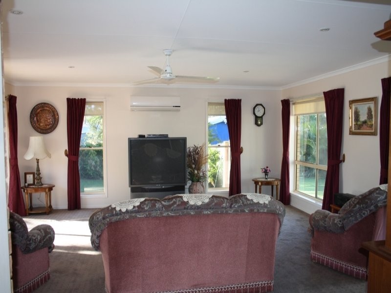 13 Knight Street, Maryborough QLD 4650