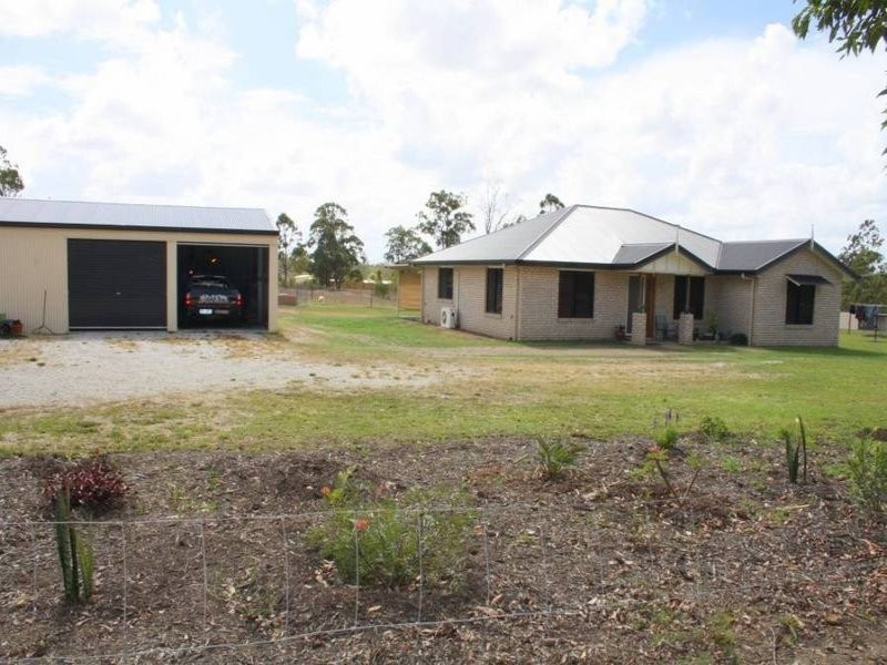 75 Barlow Street, Oakhurst QLD 4650
