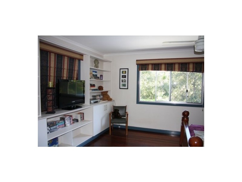 153 Iindah Road West, Maryborough QLD 4650