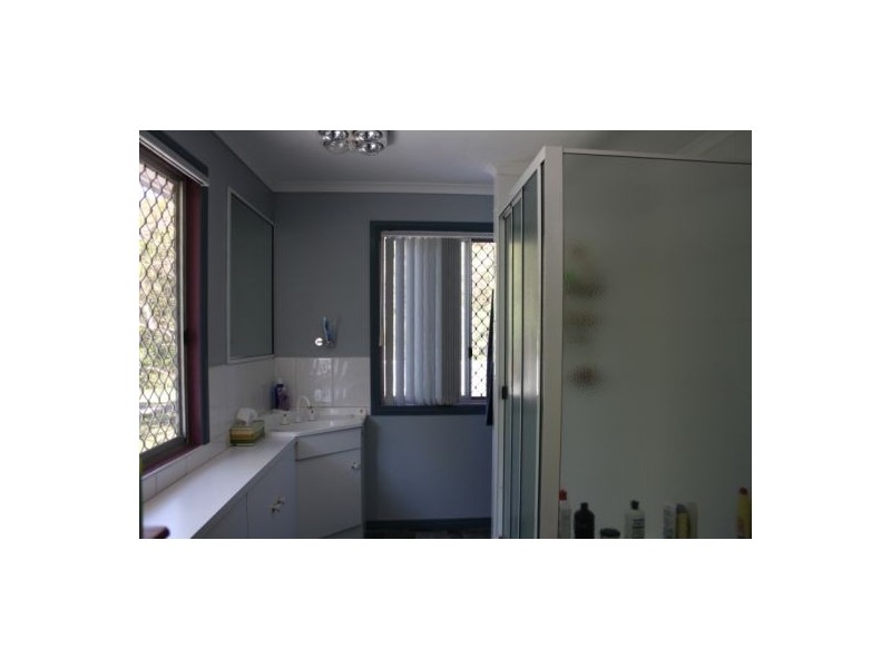 153 Iindah Road West, Maryborough QLD 4650