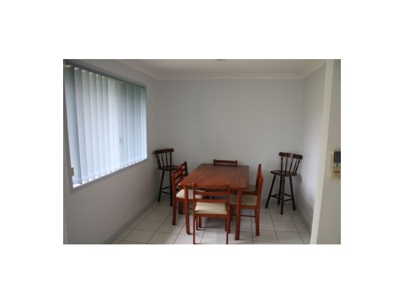 50  Lenthall Street, Aldershot QLD 4650