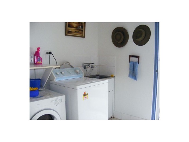 247 Lawson Street, St Helens QLD 4650