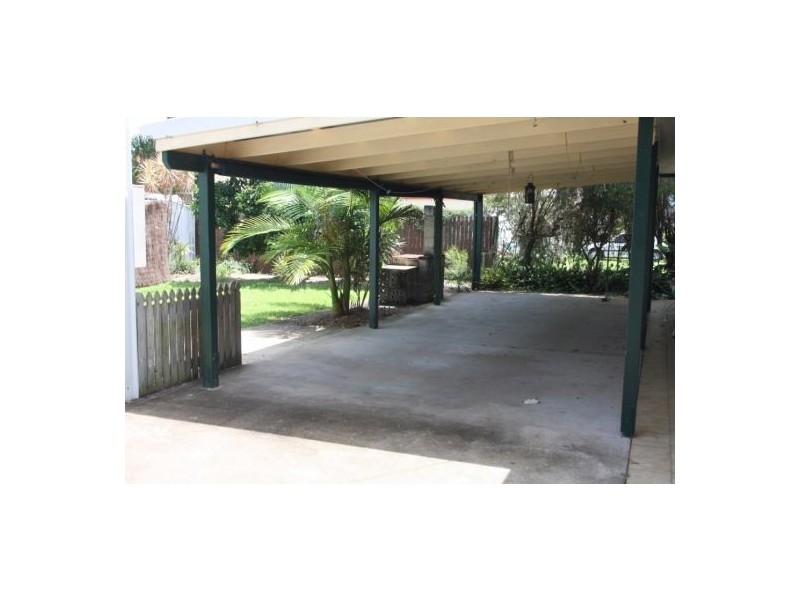 218 Boronia Drive, Poona QLD 4650