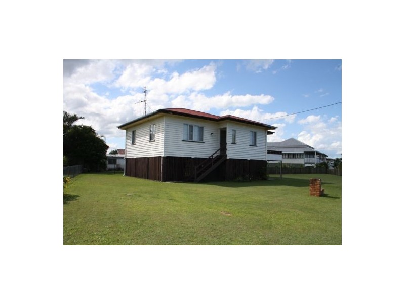 14 Wilson Street, Maryborough QLD 4650