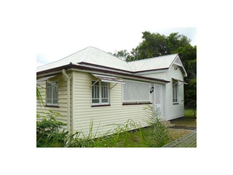 56 Richmond Street, Maryborough QLD 4650
