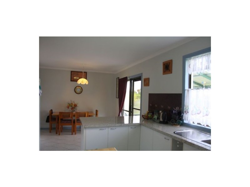 530 Beaver Rock Road, Beaver Rock QLD 4650