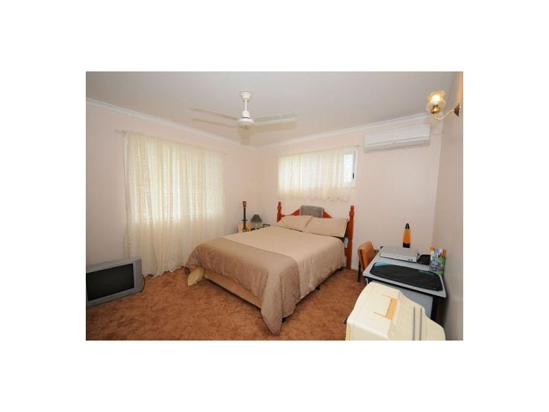 18 Ambrose-White Street, Maryborough QLD 4650