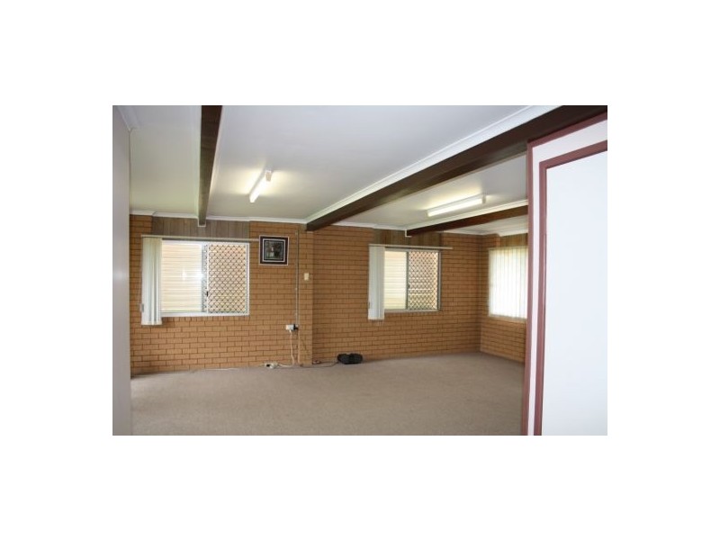 18 Ambrose-White Street, Maryborough QLD 4650
