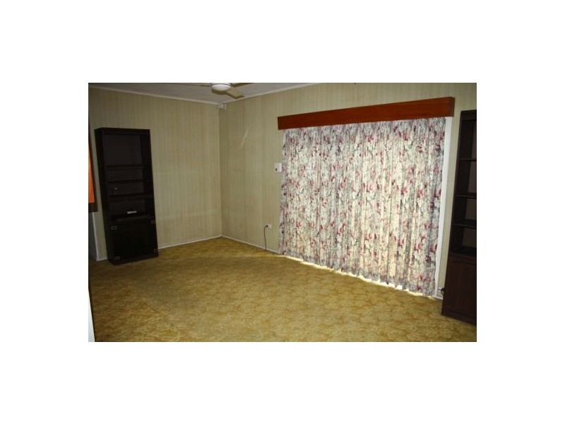 37 Burrum Street, Maryborough QLD 4650