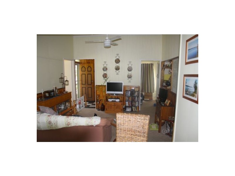 21 Miramont Street, Granville QLD 4650