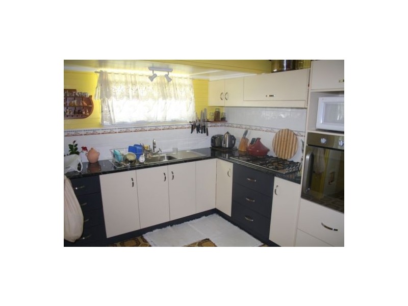 21 Miramont Street, Granville QLD 4650