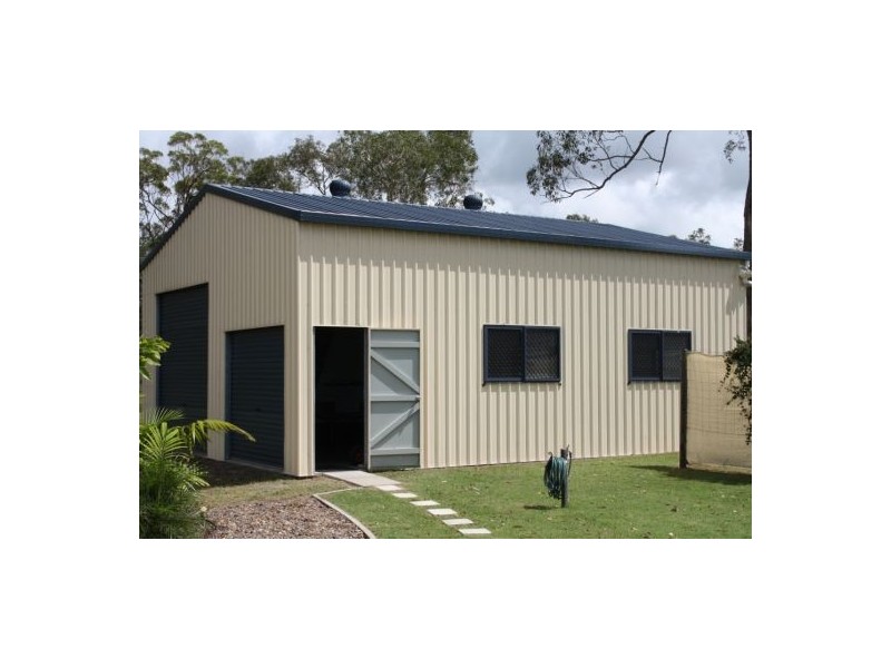 69 Loretto Drive, Oakhurst QLD 4650