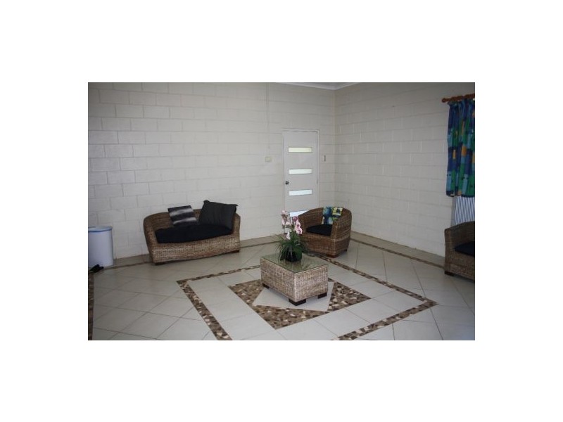 695 Teddington Road, Teddington QLD 4650