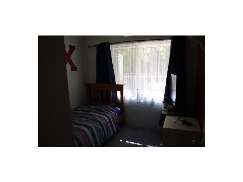 695 Teddington Road, Teddington QLD 4650