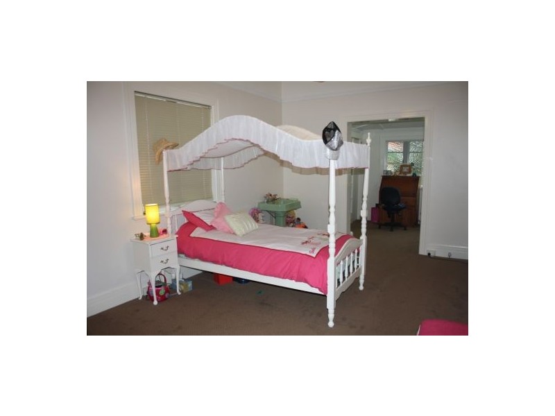 20 Churchill Street, Maryborough QLD 4650