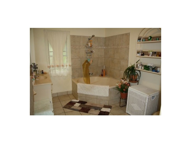 75 Berallan Drive, Tinana QLD 4650