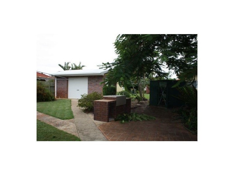 11 Yuruga Place, Maryborough QLD 4650