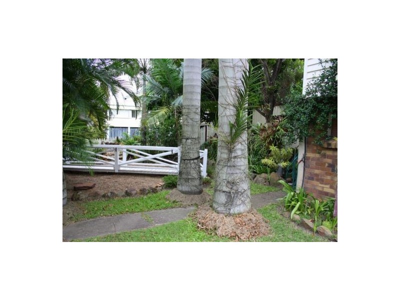 242 Pallas Street, Maryborough QLD 4650