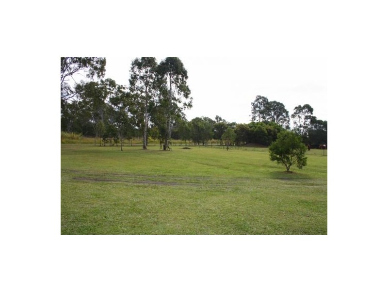 51 Station Road, Yengarie QLD 4650