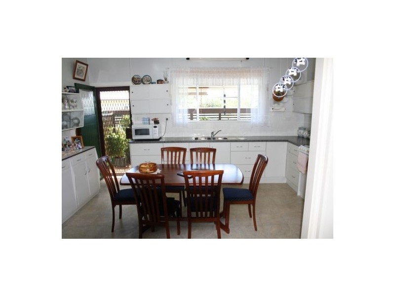 206 Neptune Street, Maryborough QLD 4650