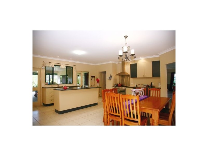 44 Charles Bruce Drive, Oakhurst QLD 4650