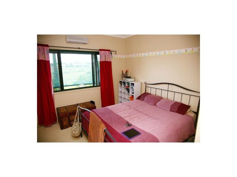 44 Charles Bruce Drive, Oakhurst QLD 4650