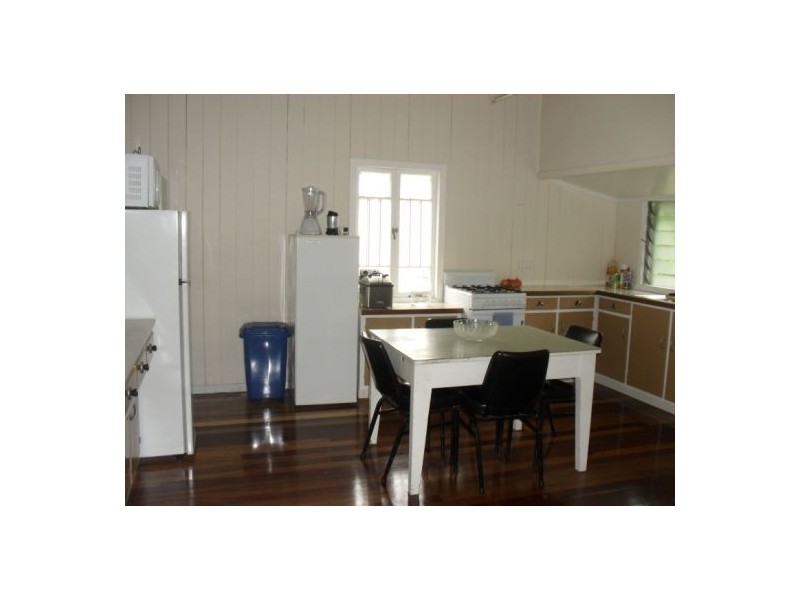 6 Saltwater Creek Road, Maryborough QLD 4650