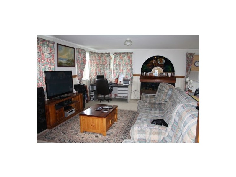 89 Steindl Street, Granville QLD 4650