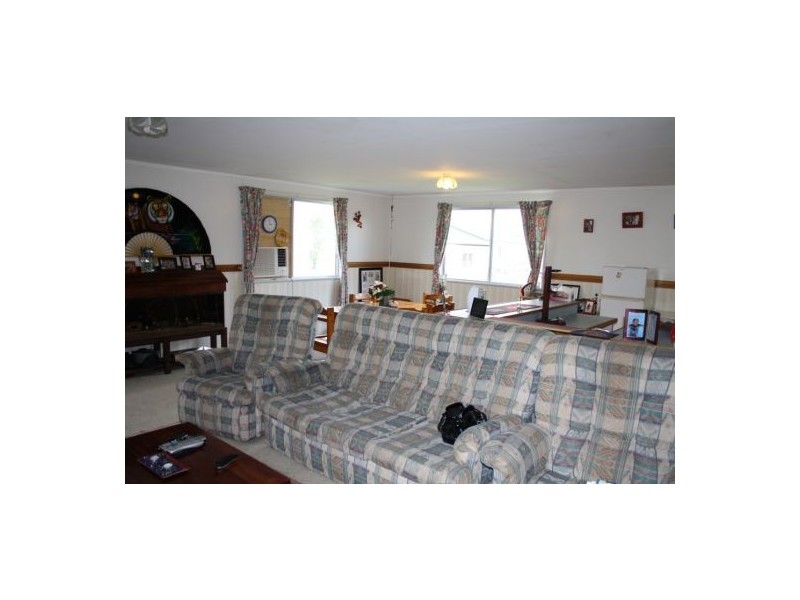 89 Steindl Street, Granville QLD 4650