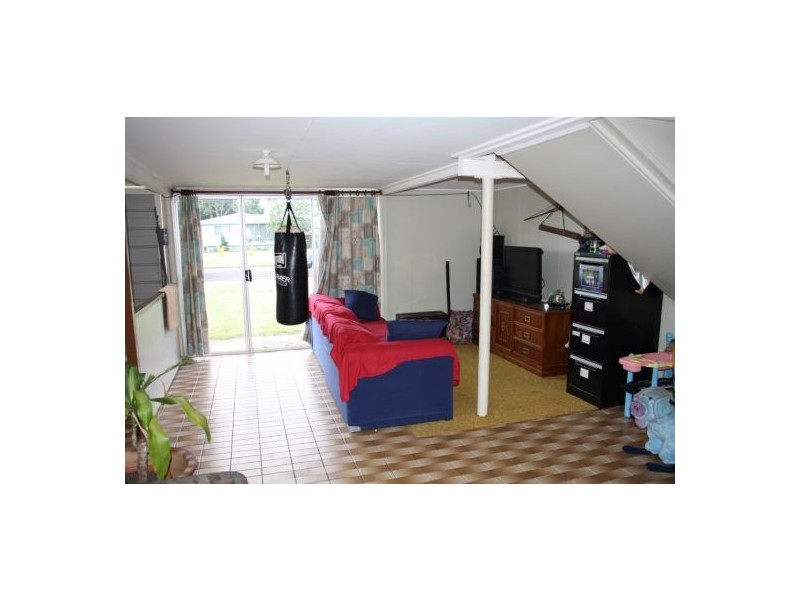 89 Steindl Street, Granville QLD 4650