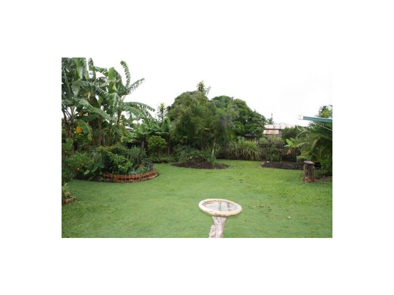 25 James Street, Maryborough QLD 4650