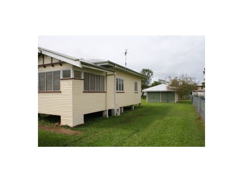 13 Grosvenor Street, Maryborough QLD 4650