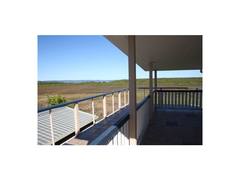 12 Sorensen Street, Boonooroo QLD 4650